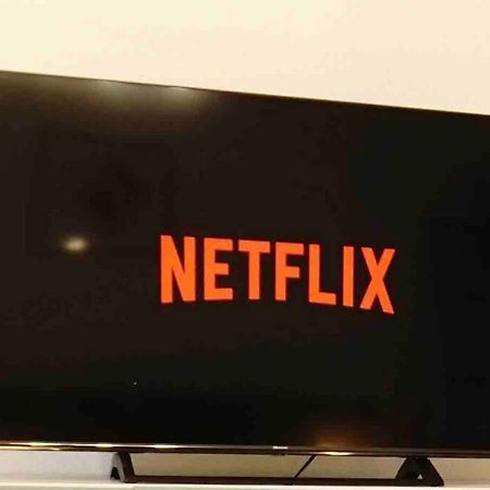 Super Lage Modern Boxspringbett *Netflix* Wlan* Apartment Chemnitz Exterior photo
