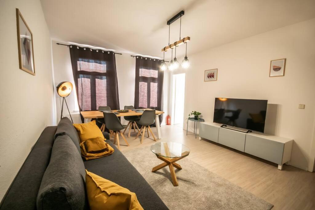 Super Lage Modern Boxspringbett *Netflix* Wlan* Apartment Chemnitz Exterior photo