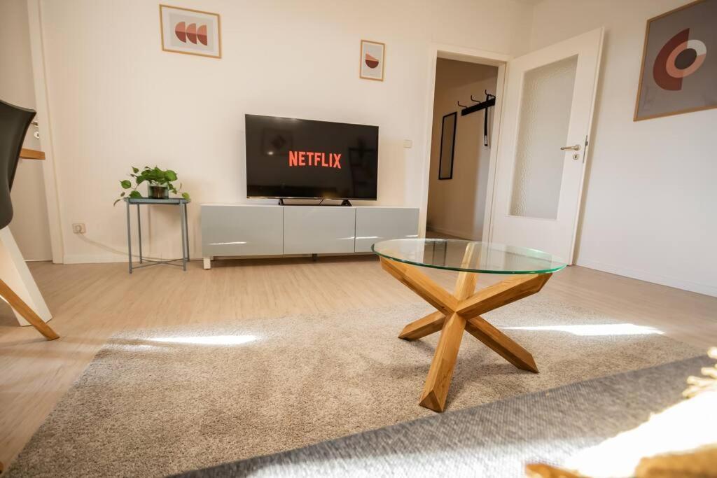 Super Lage Modern Boxspringbett *Netflix* Wlan* Apartment Chemnitz Exterior photo